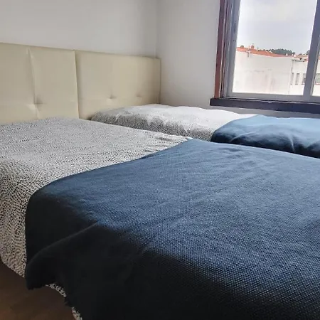 Sky Blue Cerca Playa Riazor 公寓 *