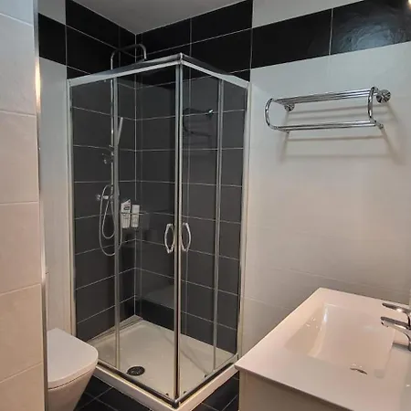 Sky Blue Cerca Playa Riazor Lägenhet