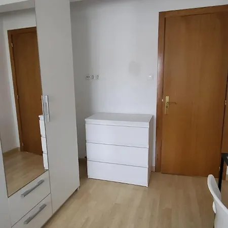 Sky Blue Cerca Playa Riazor 公寓 *