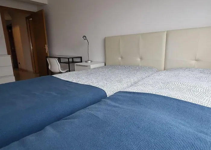 Sky Blue Cerca Playa Riazor * A Coruña